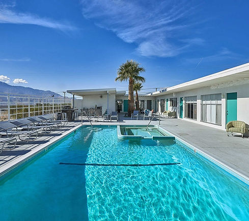 Large mineral water pool in the courtyard of Sagewater Springs Resort & Spa on Miracle Hill