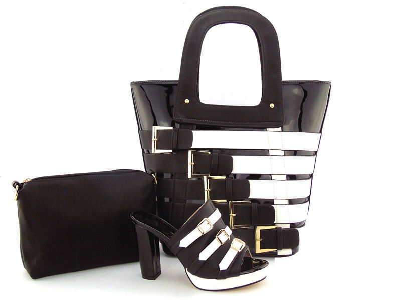 Miniatura: Sandále s taškou a kabelkou