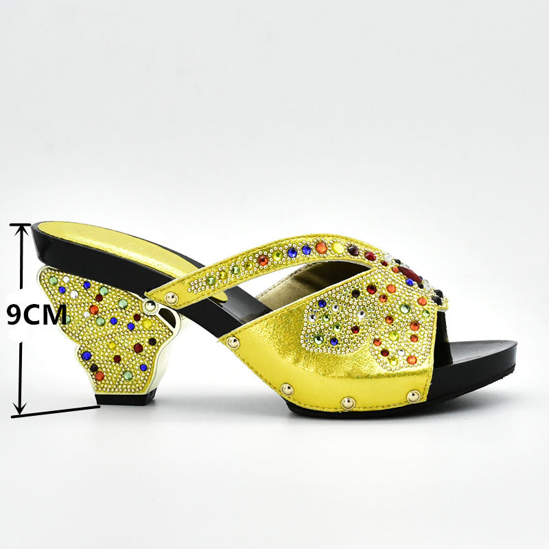 Miniatura: Set vsuvky s kabelkou