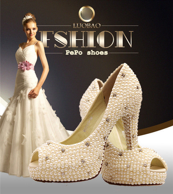 Miniatura: Svadobné lodičky s perličkami