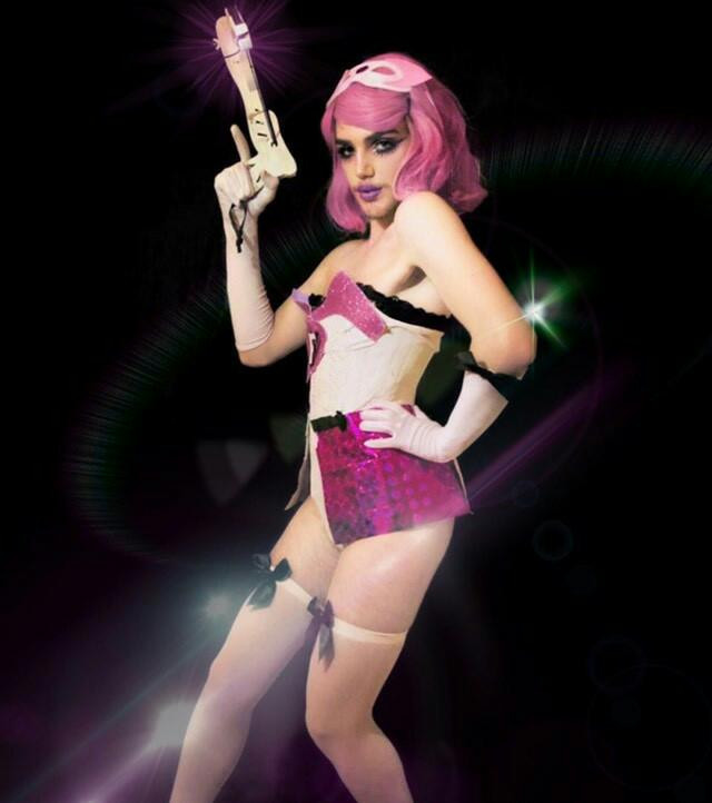 Franela drag queen