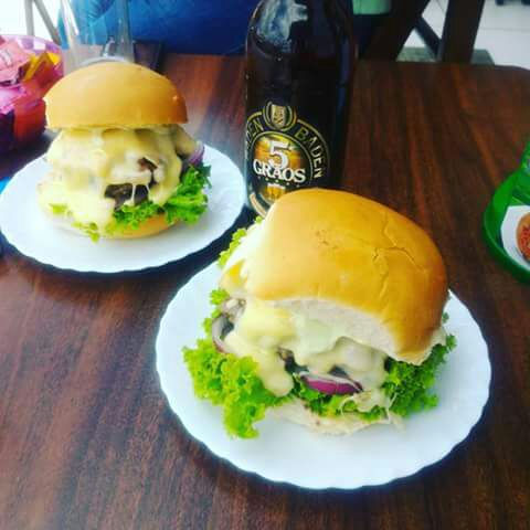 Lanche montado por cliente