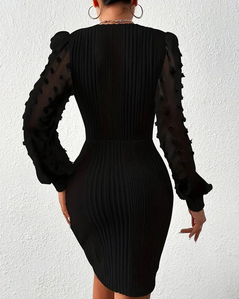 Прев'ю: Сукня чорна з прозорими рукавами 