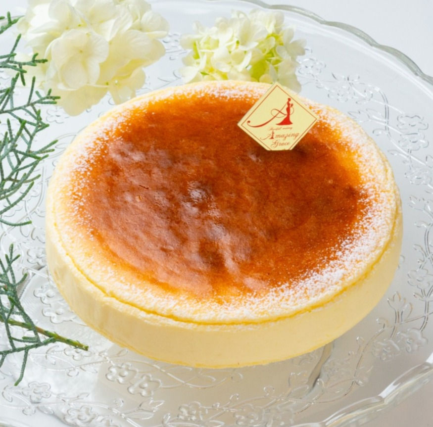 チーズスフレ（丸１５㎝）