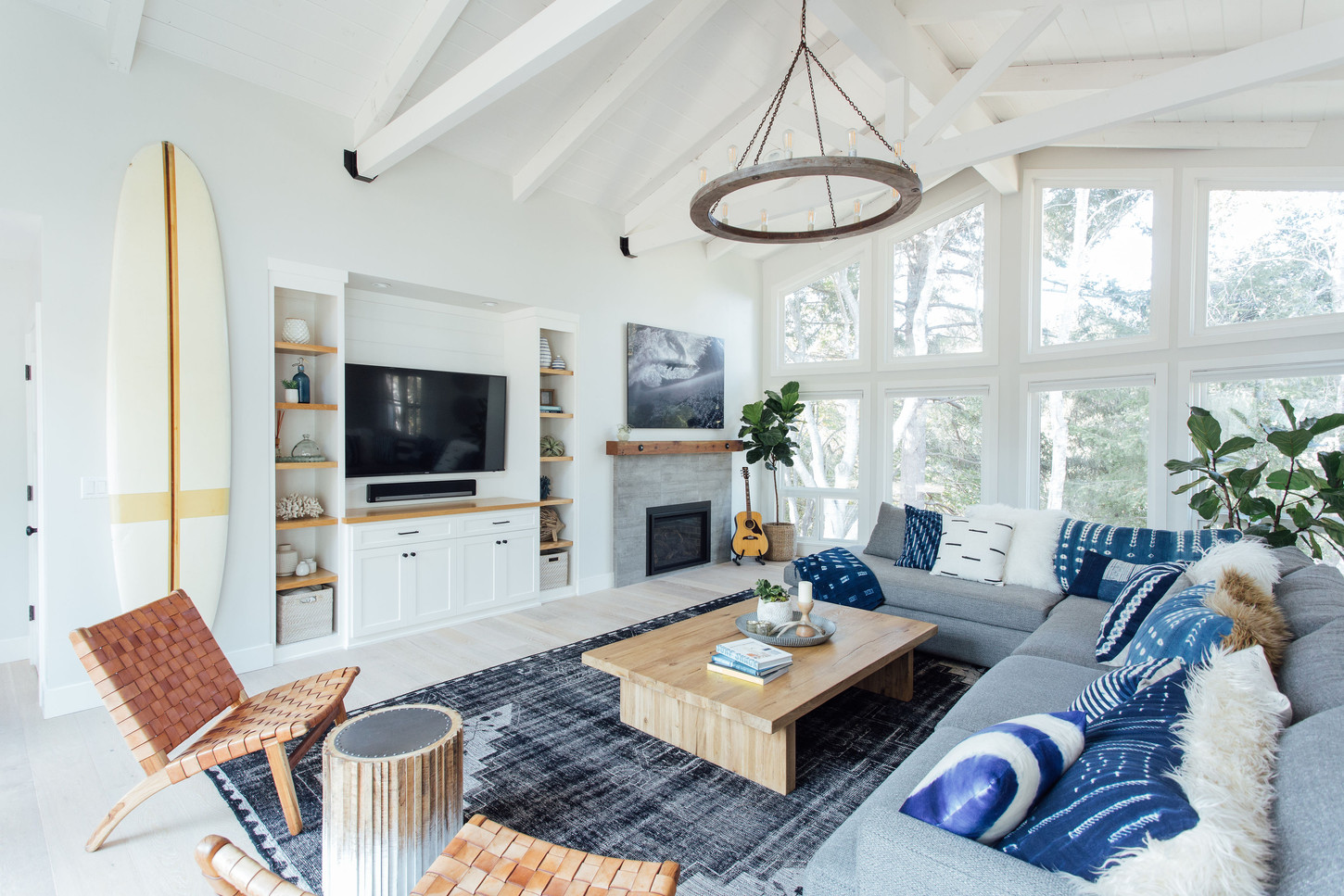 Full-service interior design based in Santa Cruz, California.