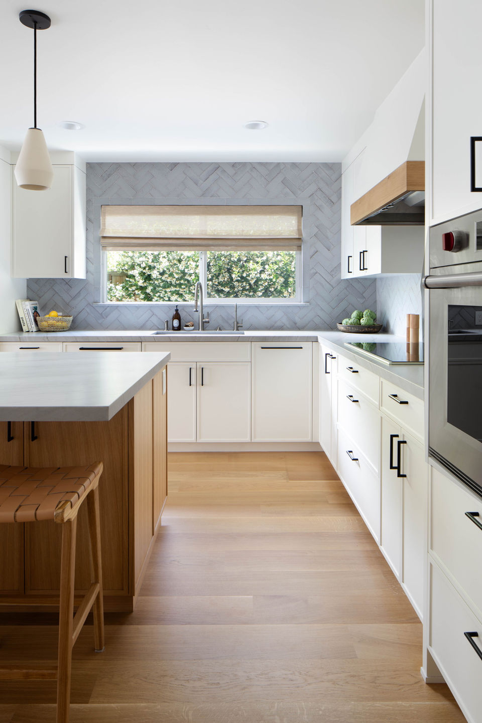 Full-service interior design based in Santa Cruz, California.