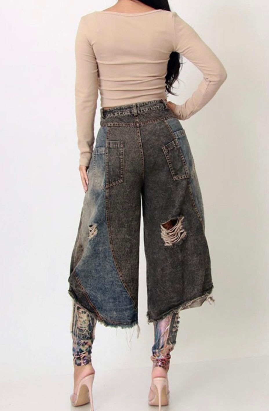 Thumbnail: EURO DISTRESSED BEYOND KNEE SHORT