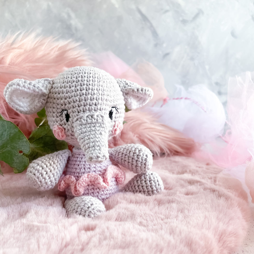 Miniaturbild: Gehäkelter Ballerina Elefant in Lila und Rosa