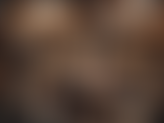 A overcrowded, over complicated photo shoot.