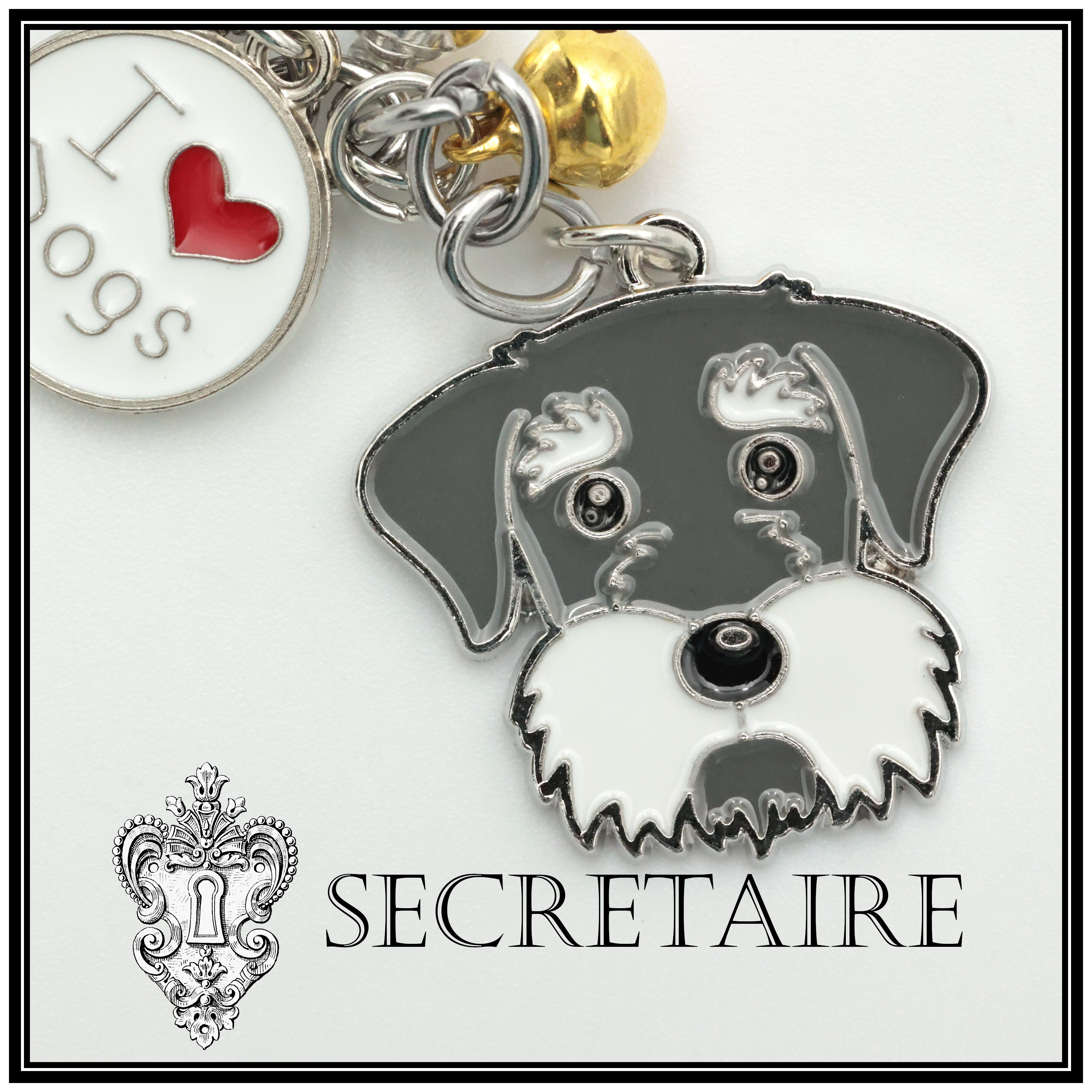 Keyring: Schnauzer with 'I love dogs'. Size: 9.5 cm [K04]
