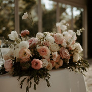 decor romantic pentru prezidiu.jpeg