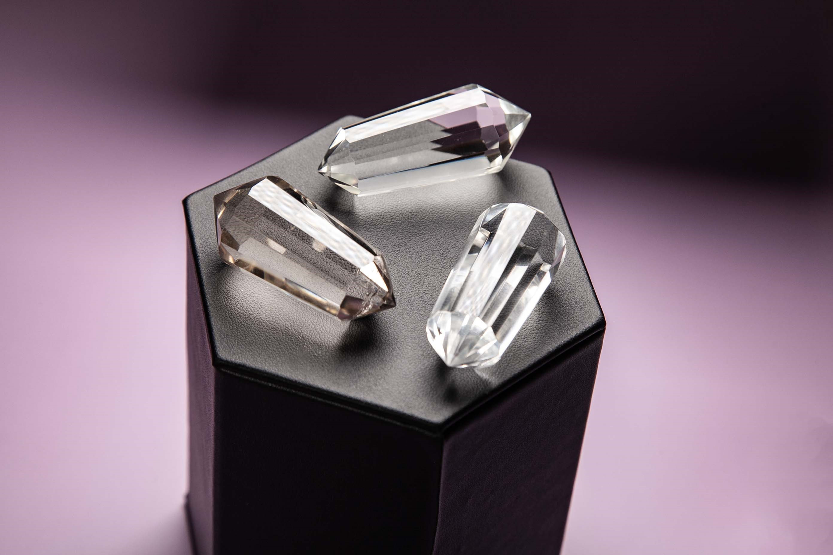 TWELVE SIDED AUTHENTIC VOGEL