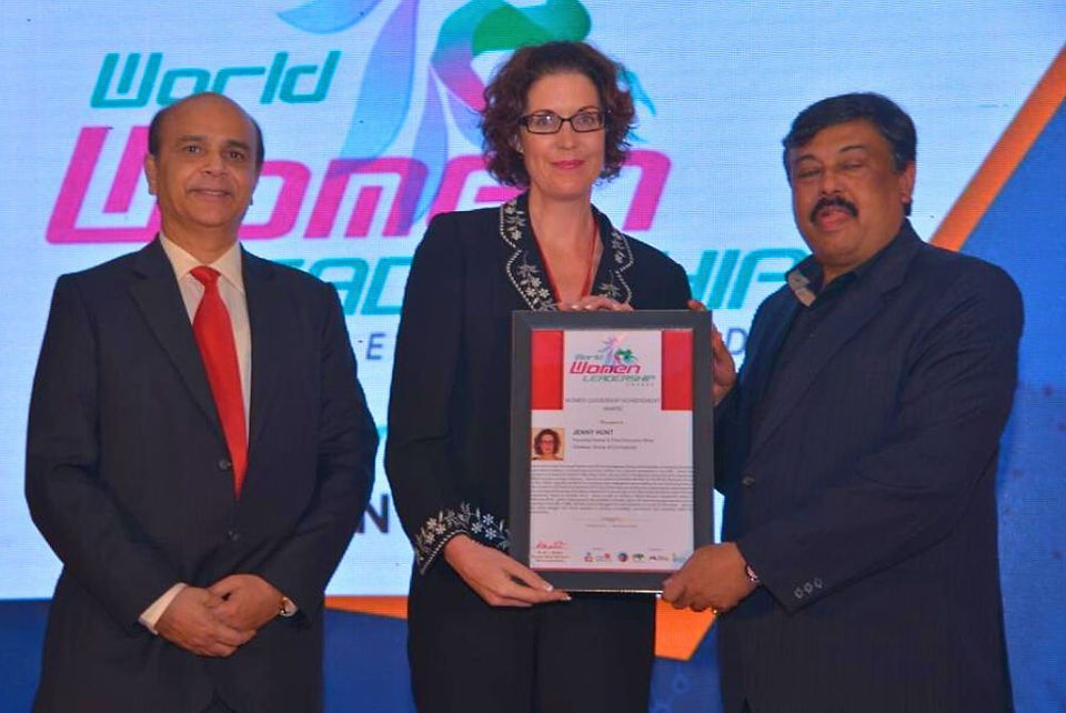 Jenny Hunt, Founder Gateway Group Abu Dhabi, wins women leadership award