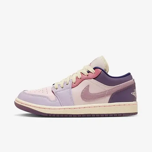 Tênis Air Jordan 1 Low Pastel Purple