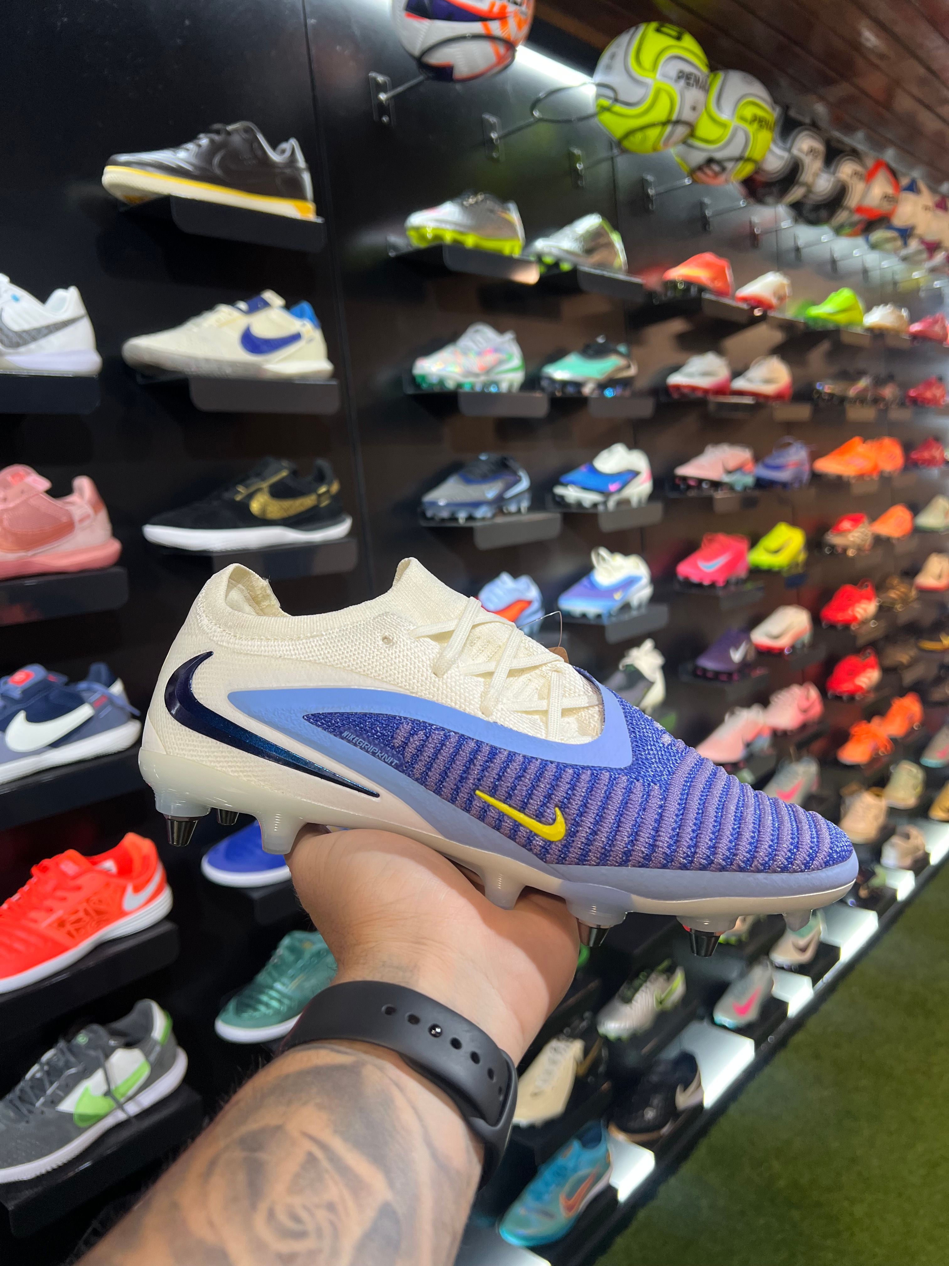 Chuteira Campo Nike Phantom 6 Elite SG Azul