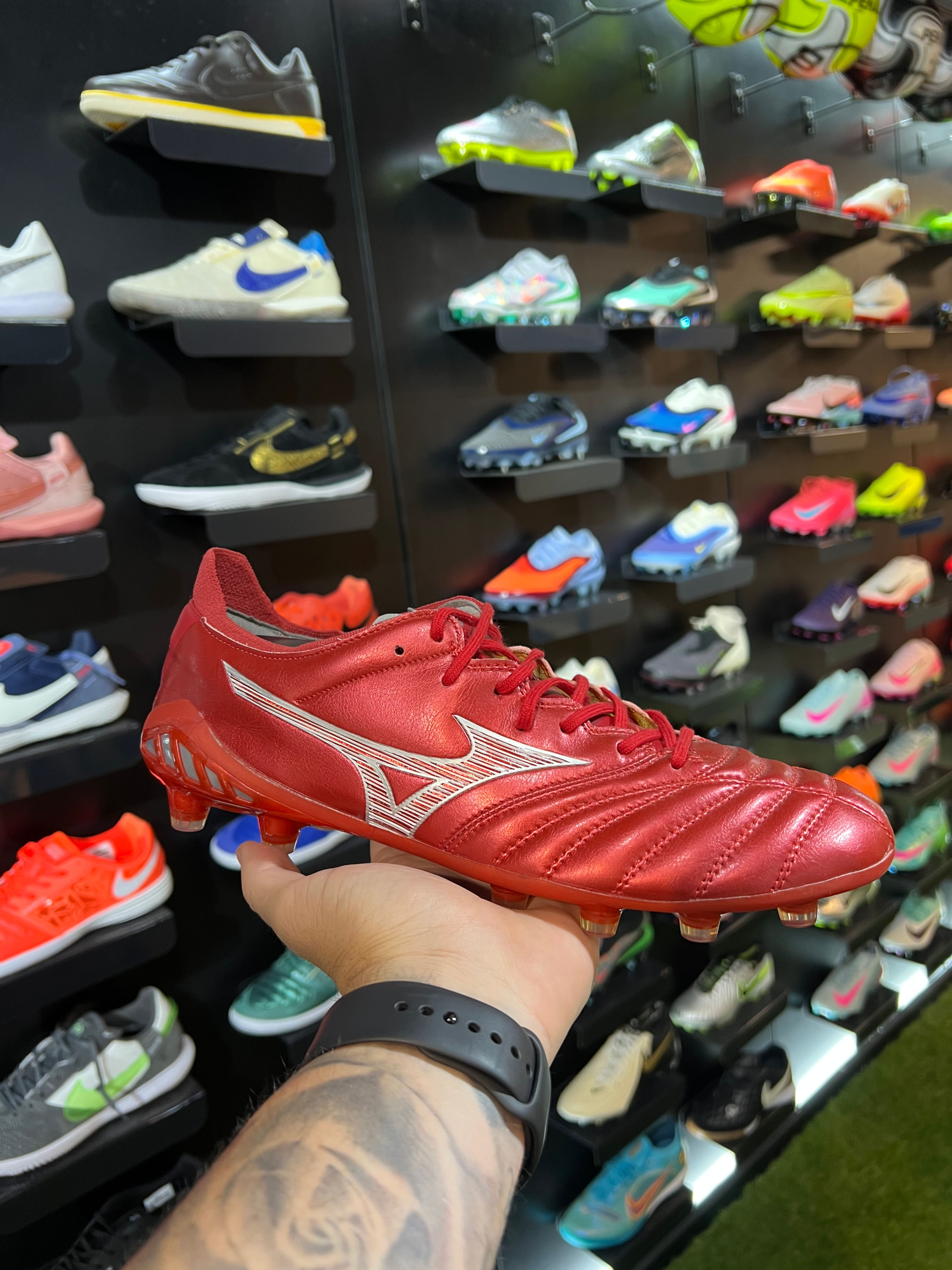 Chuteira Mizuno Morelia Neo