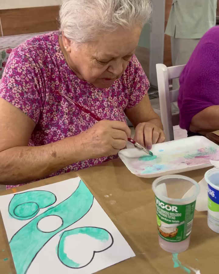 Bora fazer arte com os vovôs da Anastácia🎨🖌️#arteterapia #programaterapeutico #lardeidos