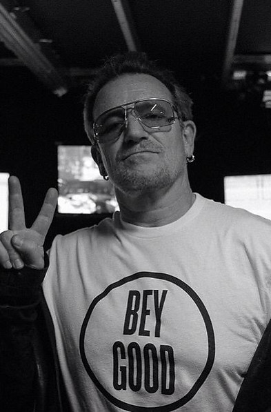 Bono ~ peace.jpg
