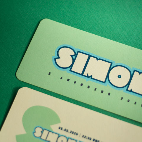 Geboortekaartje Simon - geometrische typografie in groen & blauw