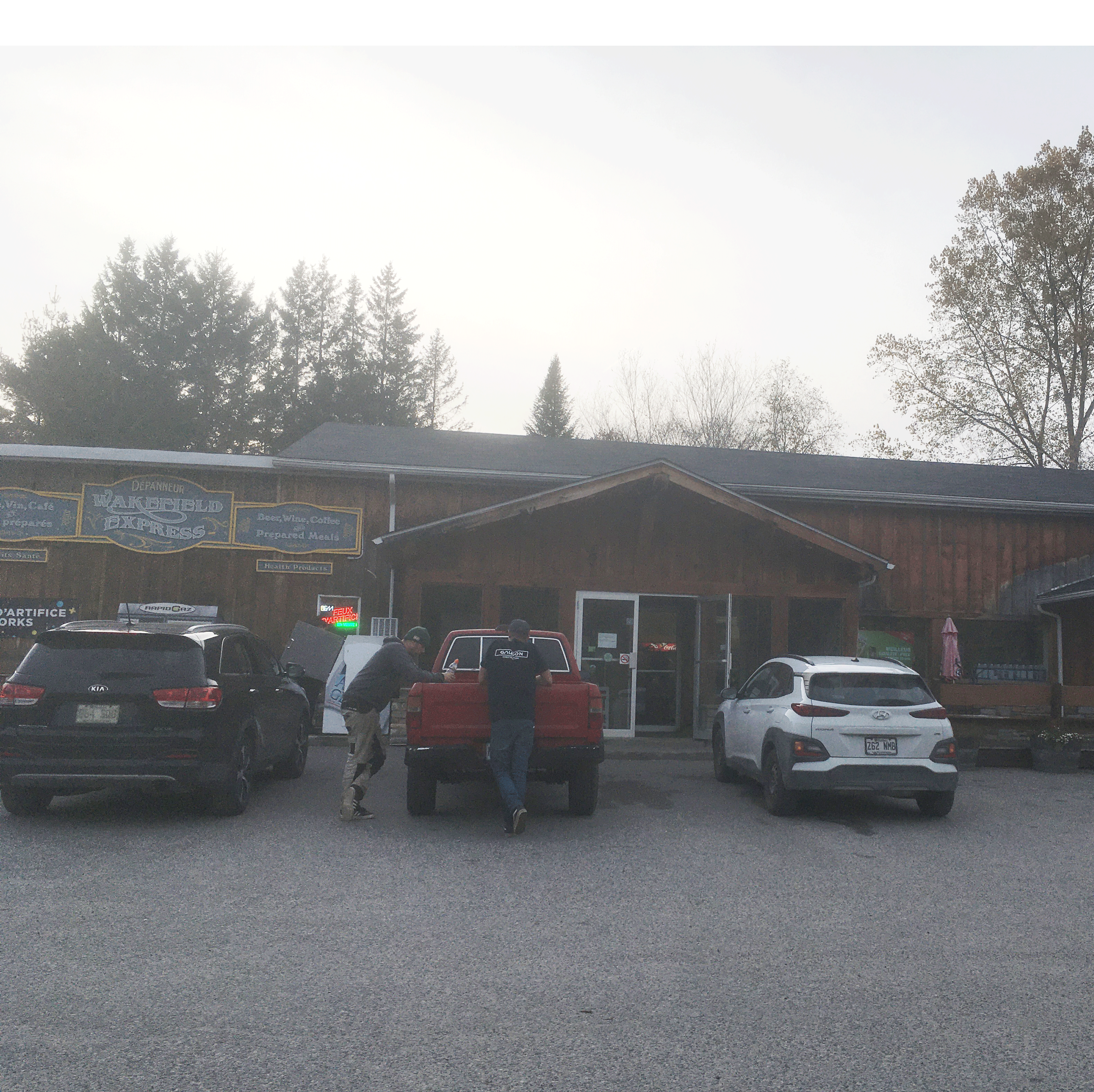 Dec.4_gas_station_nikki_for-web_mantell_