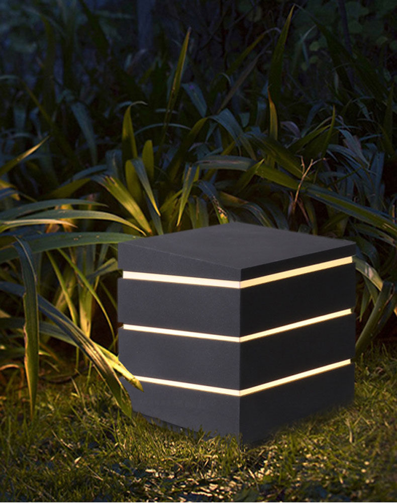 Thumbnail: Arandela Minimalista Preta