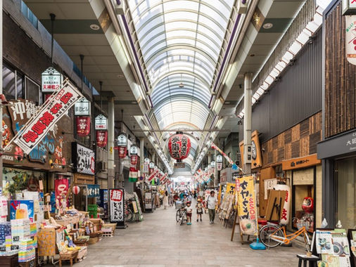 שוטנגאי (Shotengai): רחובות הקניות הסודיים של אוסקה 
