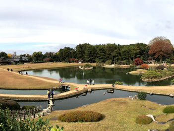 ביקור ב Okayama בגן Korakoen, ובעיירה Kurashiki, גן מדהים ועיר תעלות מים ואומנות- לא לפספס.
