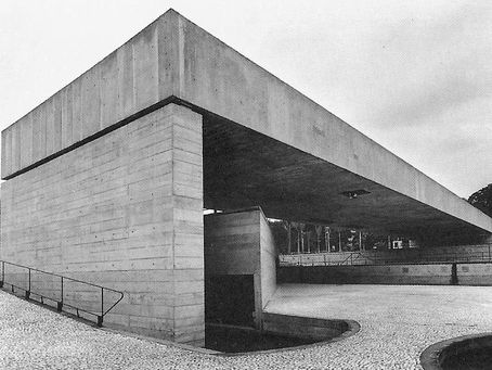 ENTRE O PAULO-LIVRINHO E O PAULO-MUBE: UM CONVITE À AÇÃO