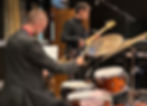 Eliah Antoine Ebner am Schlagzeug und Federico Perinelli am Bass