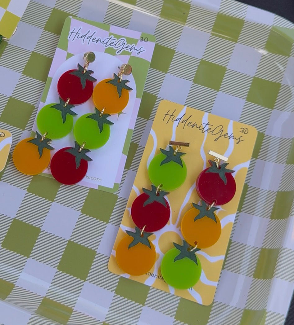 Thumbnail: Tomato Lover Studs