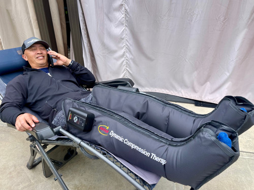 AIRBoots 3.0 Wireless Dynamic Compression | WellFit RecoveryZone