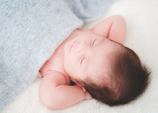2019-02-02-Newborn-David-Danielle-19-pix