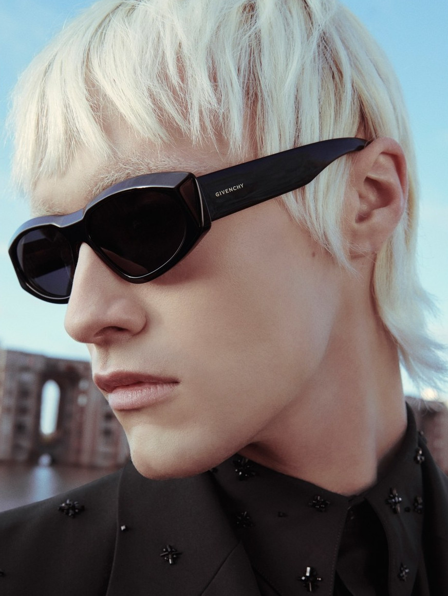 GIVENCHY_FALL20_VOGUE_46B.jpg
