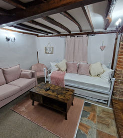 Horsefield_Cottage_Suffolk_Serviced_Accommodation7.jpeg