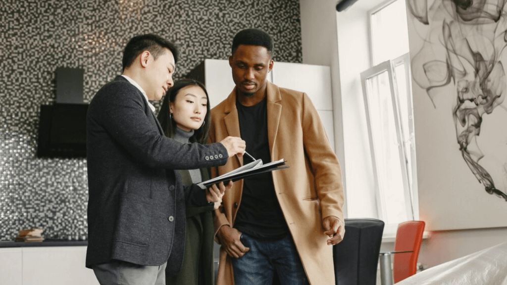Short-term vs Long-term Accommodation - Your Lettings