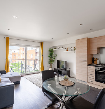 Shaz_Property_Reading_20240702-40.jpg