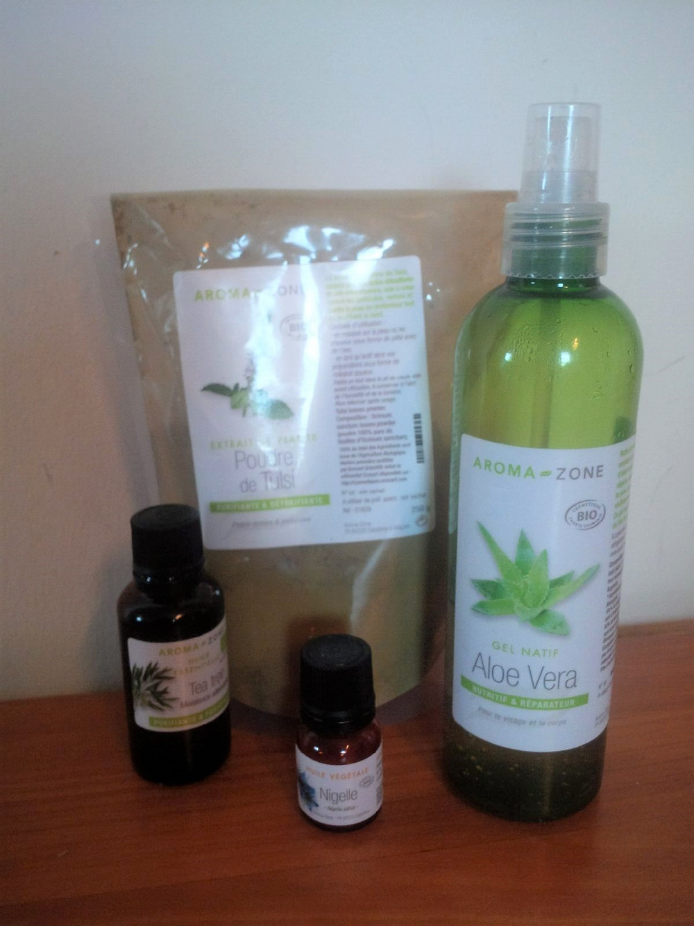handmade facial mask organic tulsi powder, organic aloe vera, natural nigella and organic tea tree essential oil