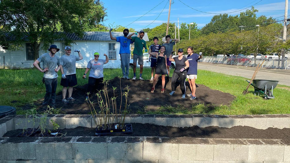 Volunteers build community garden as part of Eden Park beautification project