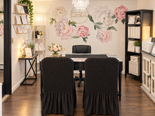 Custom invitation appointment at Violet Invitations in Ronkonkoma, Long Island, featuring luxury wedding and special event invitation samples.