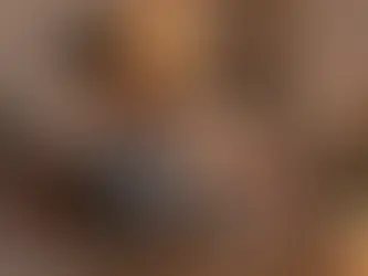 Femme autiste fatiguée après une interaction sociale et ayant besoin de récupérer