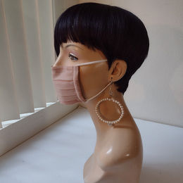 silk pleated face mask in skin beige blush