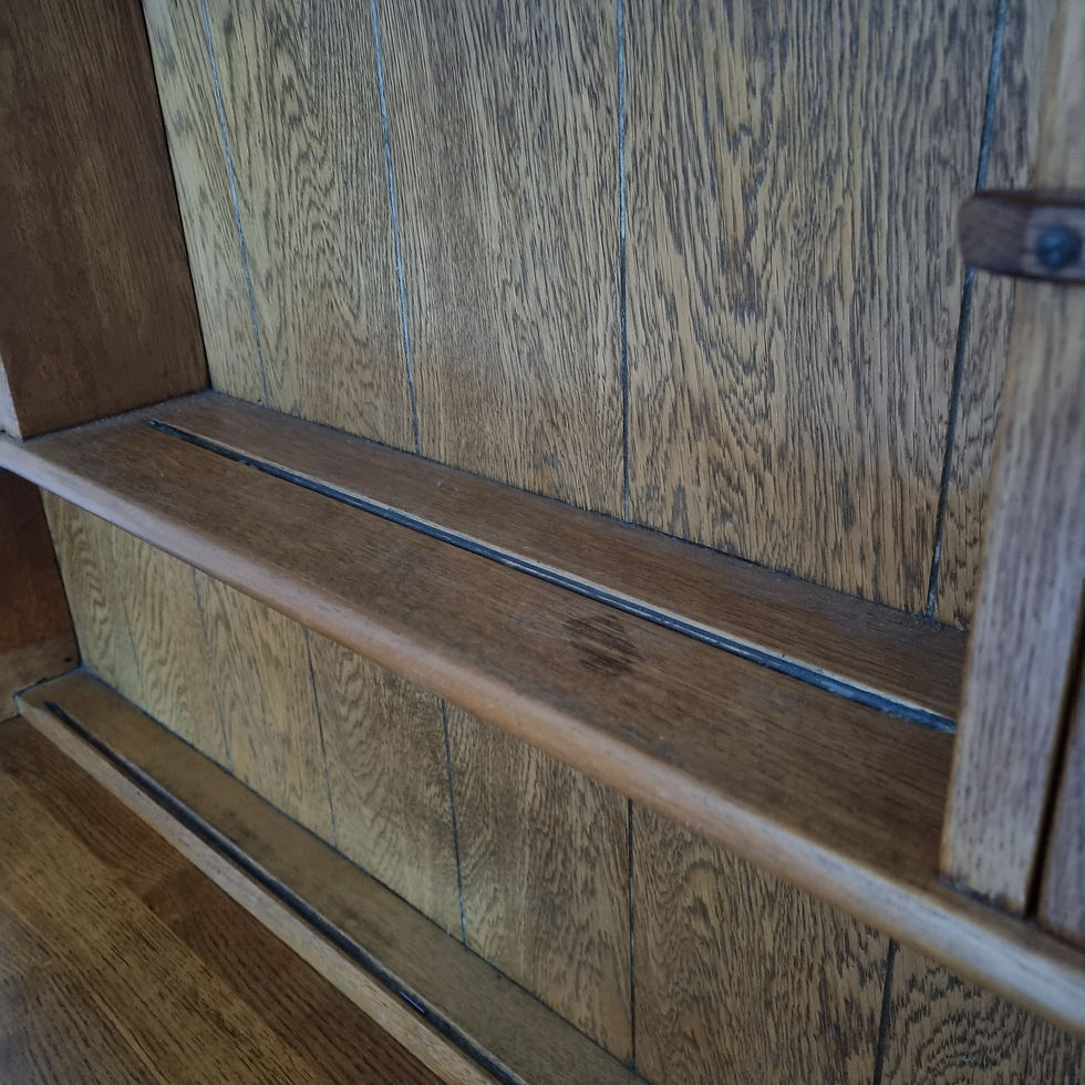 Thumbnail: Vintage Oak Dresser 