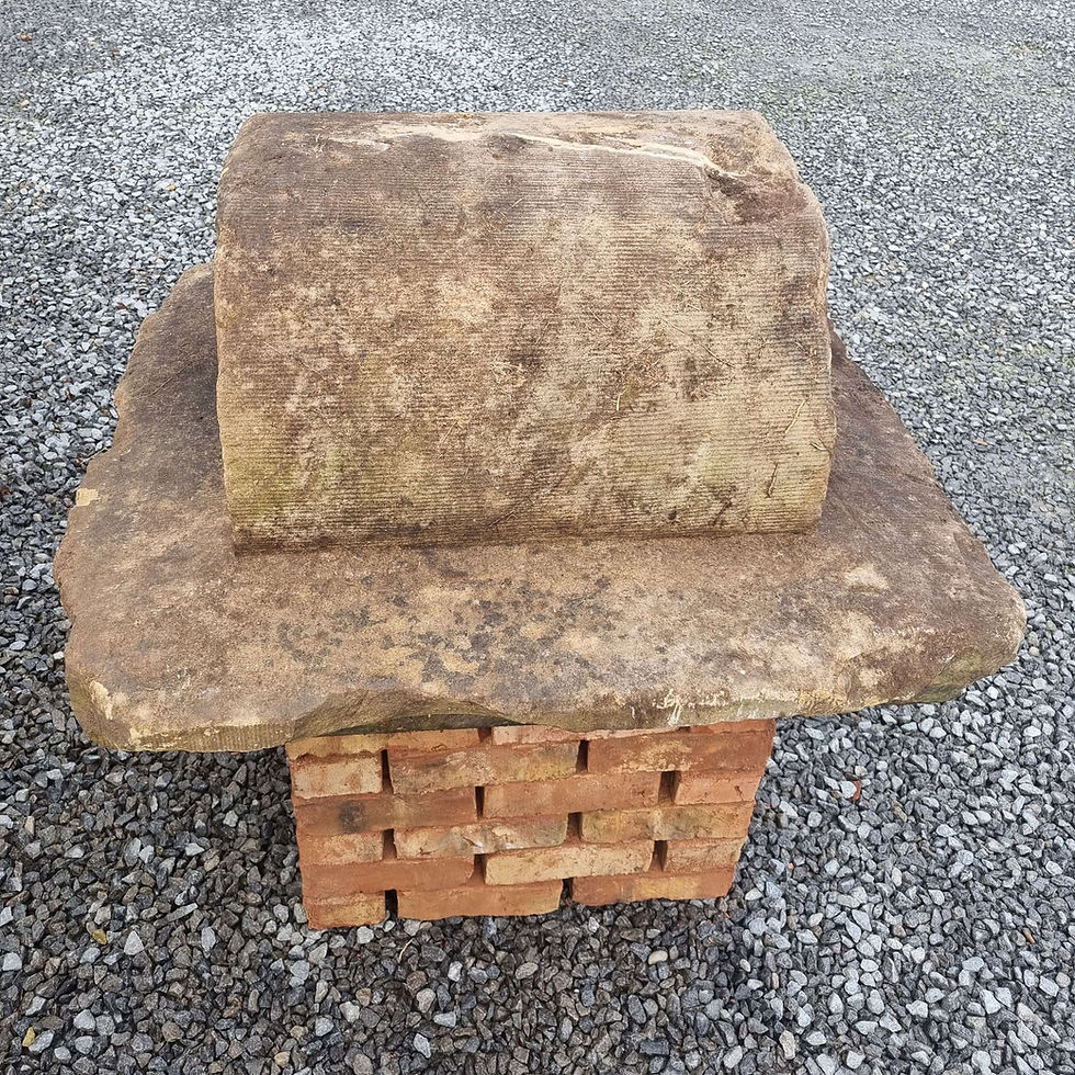 Thumbnail: Large Stone Pillar Cap