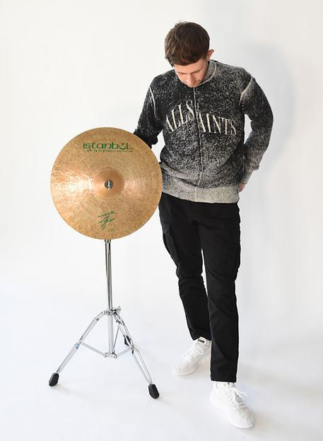 Pete Heppell standing with his Istanbul Sig 19" Crash