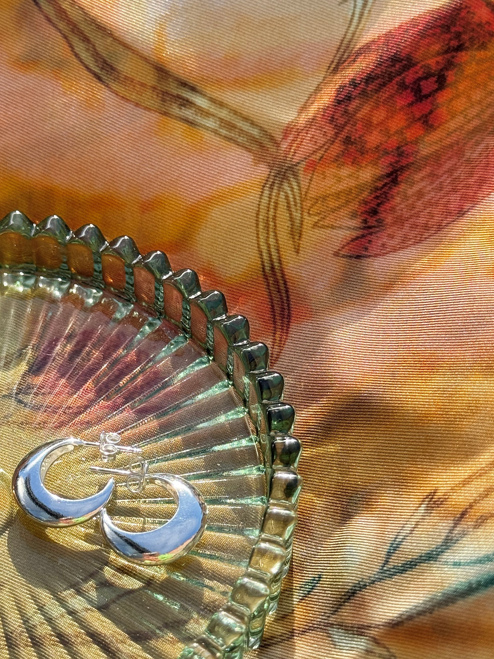 Thumbnail: Gaia Hoops