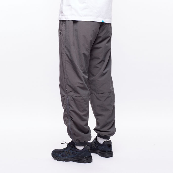 サムネイル： Liberaiders/リベレイダース  LR NYLON TEAM PANTS (CHACOAL)