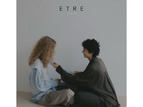 計算されたシルエット。ETRÉ TOKYOの新作で作るエフォートレスな日常。