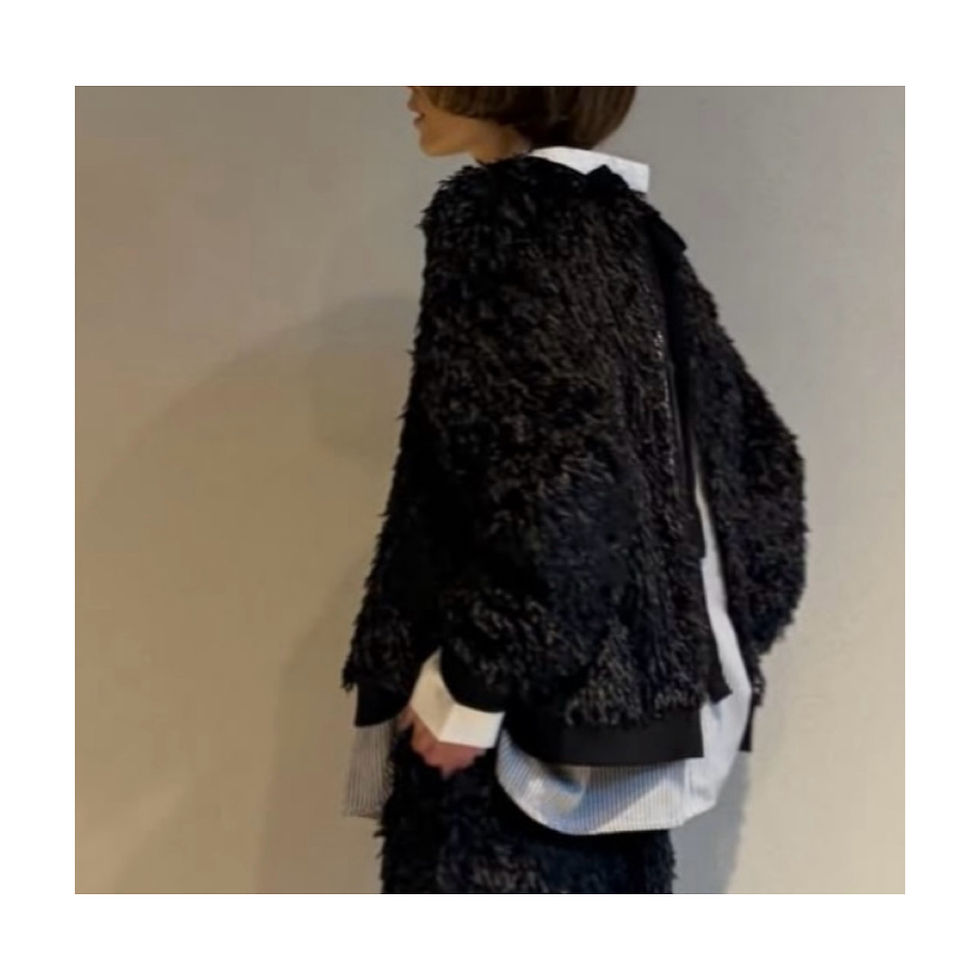 フェザーリボントップス