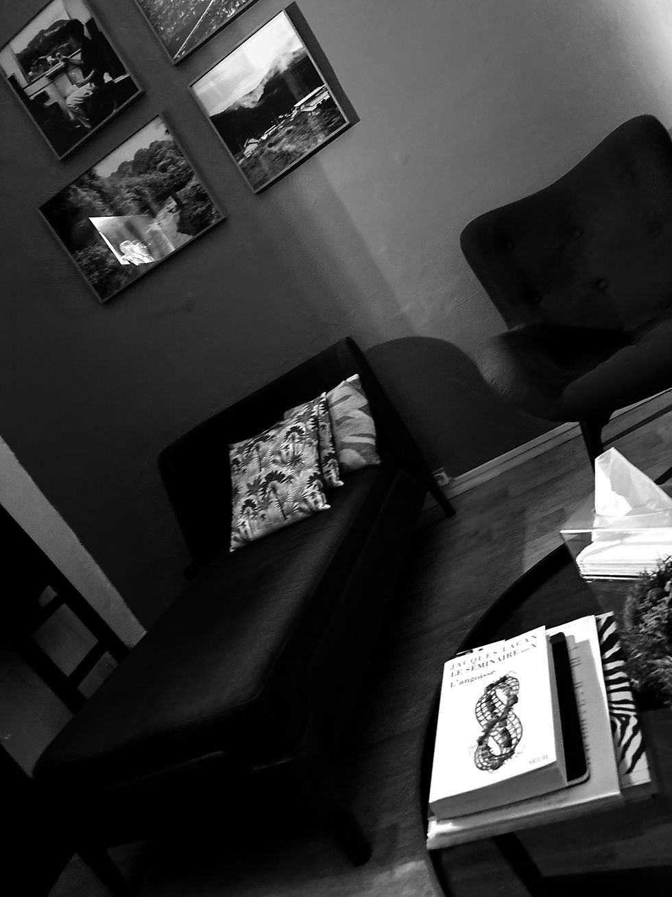 Cabinet de psychologue à Paris 9e – Espace de consultation confidentiel et accueillant