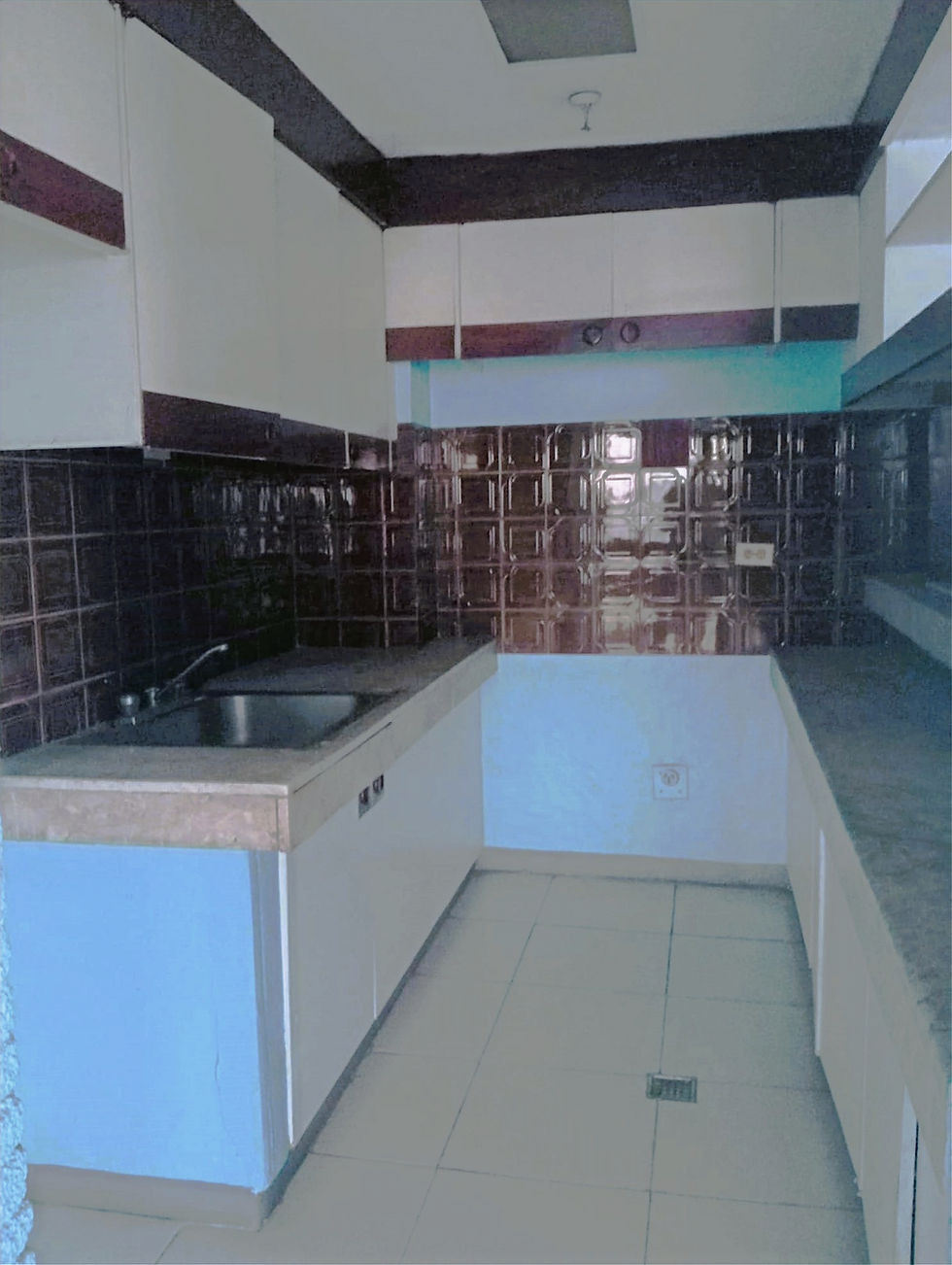 Thumbnail: unit kitchen
